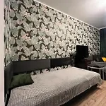 Pokoj Z Prywatna Lazienka W 2-pokojowym Mieszkaniu Komuny Paryskiej Hotell *