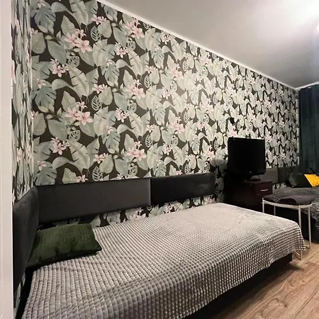Pokoj Z Prywatna Lazienka W 2-pokojowym Mieszkaniu Komuny Paryskiej Apartment *