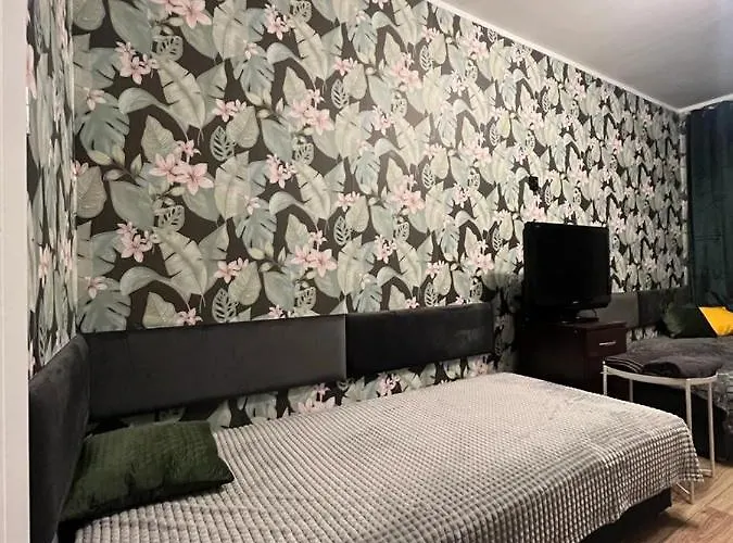 Pokoj Z Prywatna Lazienka W 2-pokojowym Mieszkaniu Komuny Paryskiej Hotel *